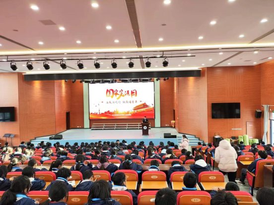 65a69c6dce5b69a4e427bdcbdb6286e