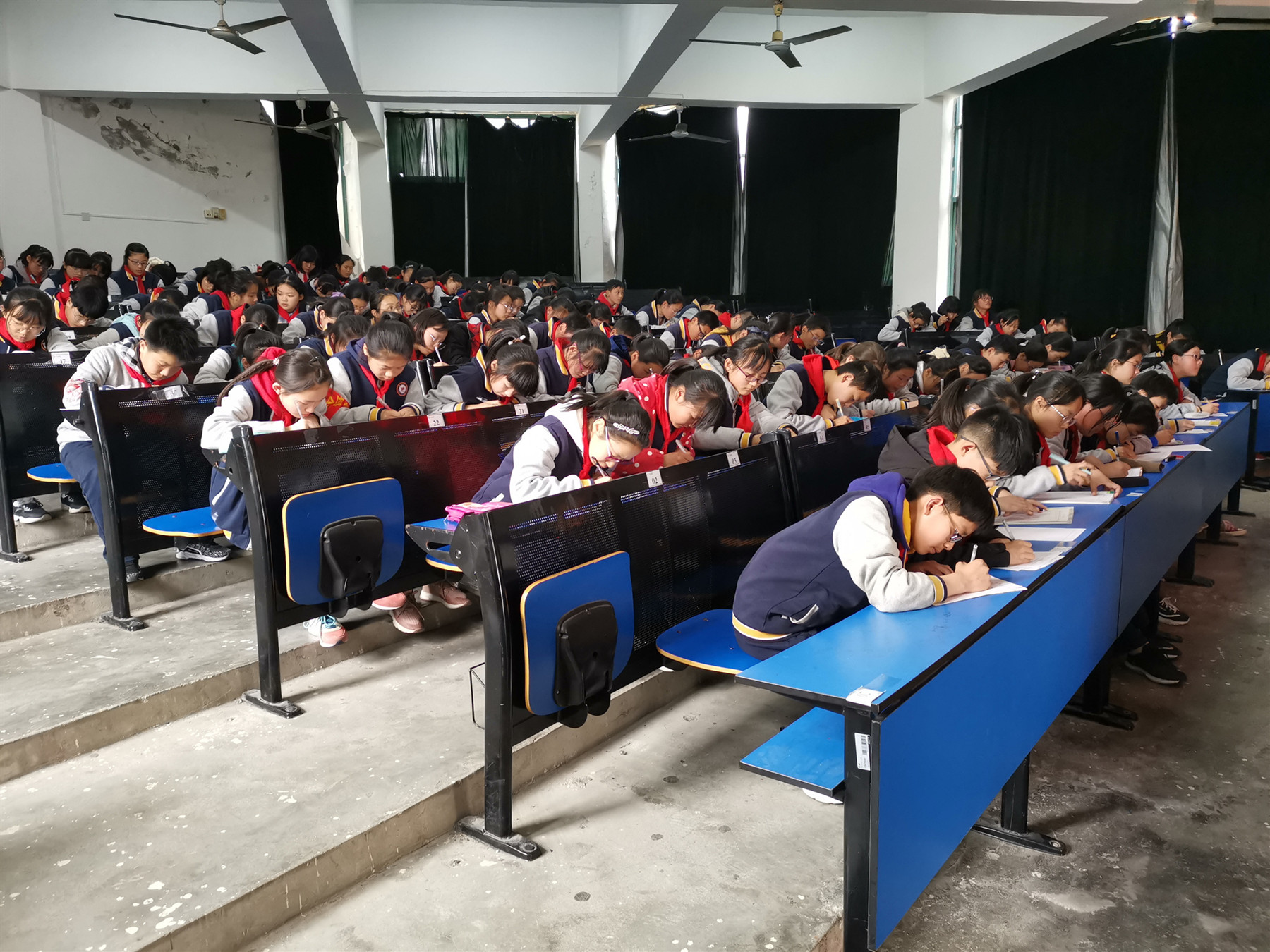 IMG_20190403_121430_副本.jpg