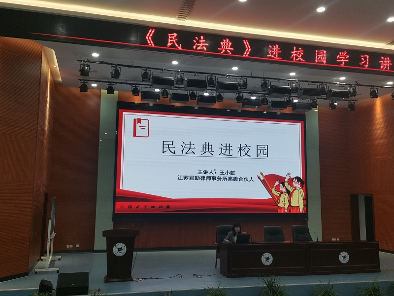 ff5c5b446437889a07417cc3c3eba87.jpg