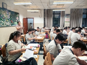 index.010.jpg